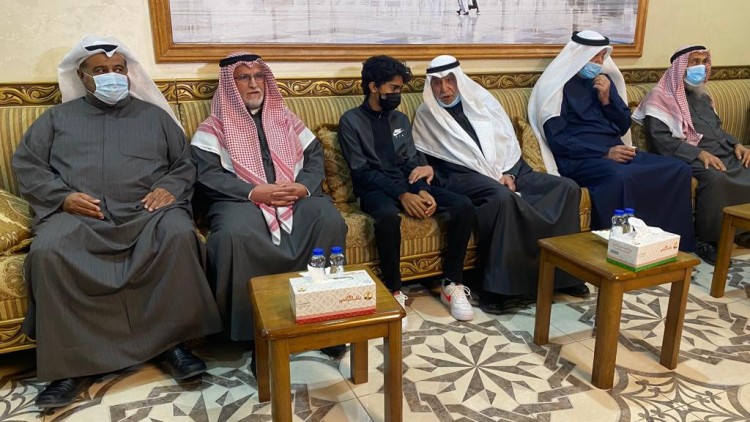 "الإصلاح" و10 جهات تكرِّم العوضي.. د. المذكور: انسحاب اللاعب ينسجم مع موقف الكويت تجاه القضية الفلسطينية